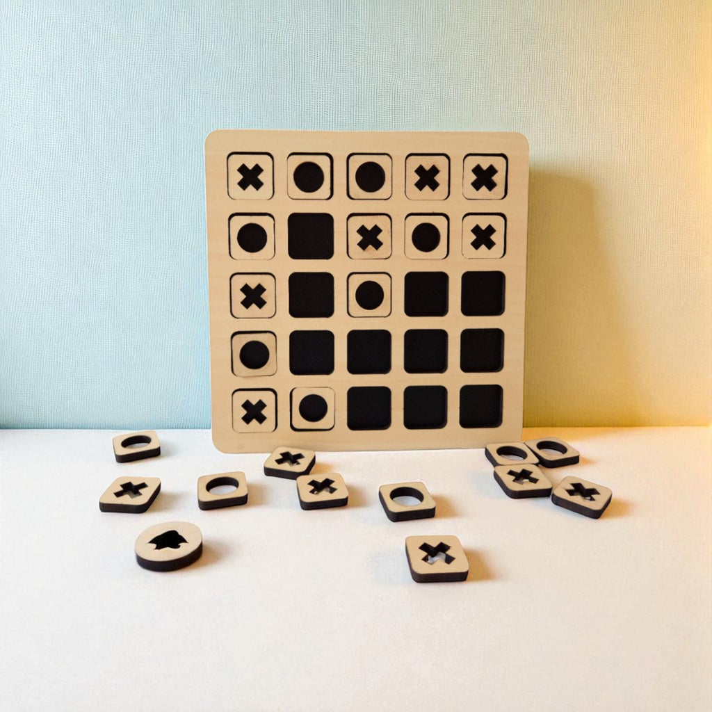 Wooden Tic Tac Toe: Prodigy Edition (5x5)